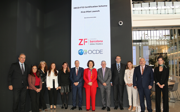 Img L'OCDE i el CZFB col·laboren en un projecte pilot per certificar les Zones Franques OCDE amb els estàndards més alts de seguretat i transparència 35