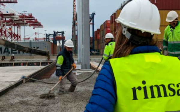 Img RIMSA construye una solución de HRF a medida para la terminal de Hutchison Ports BEST del puerto de Barcelona 33